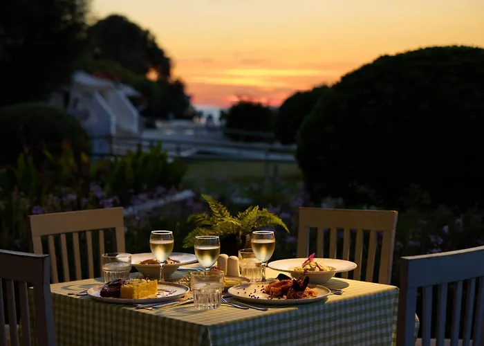 Blue Bay Szálloda 4*